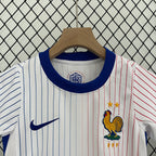 Kit Criança Alternativo França 2024