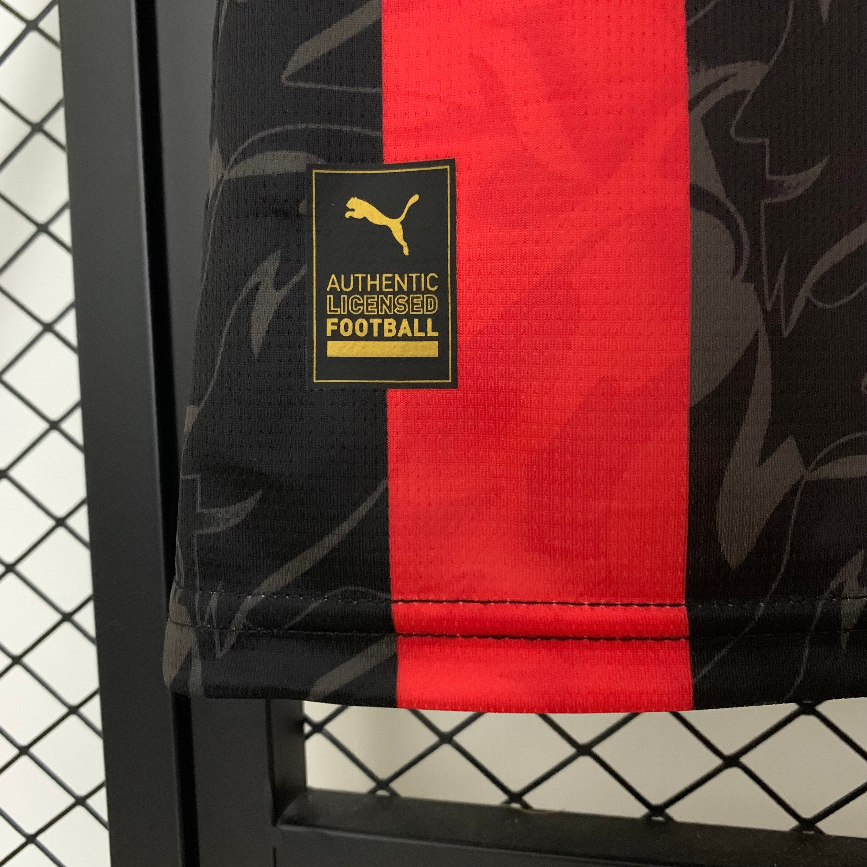 Camisola Principal AC Milan 2025/2026