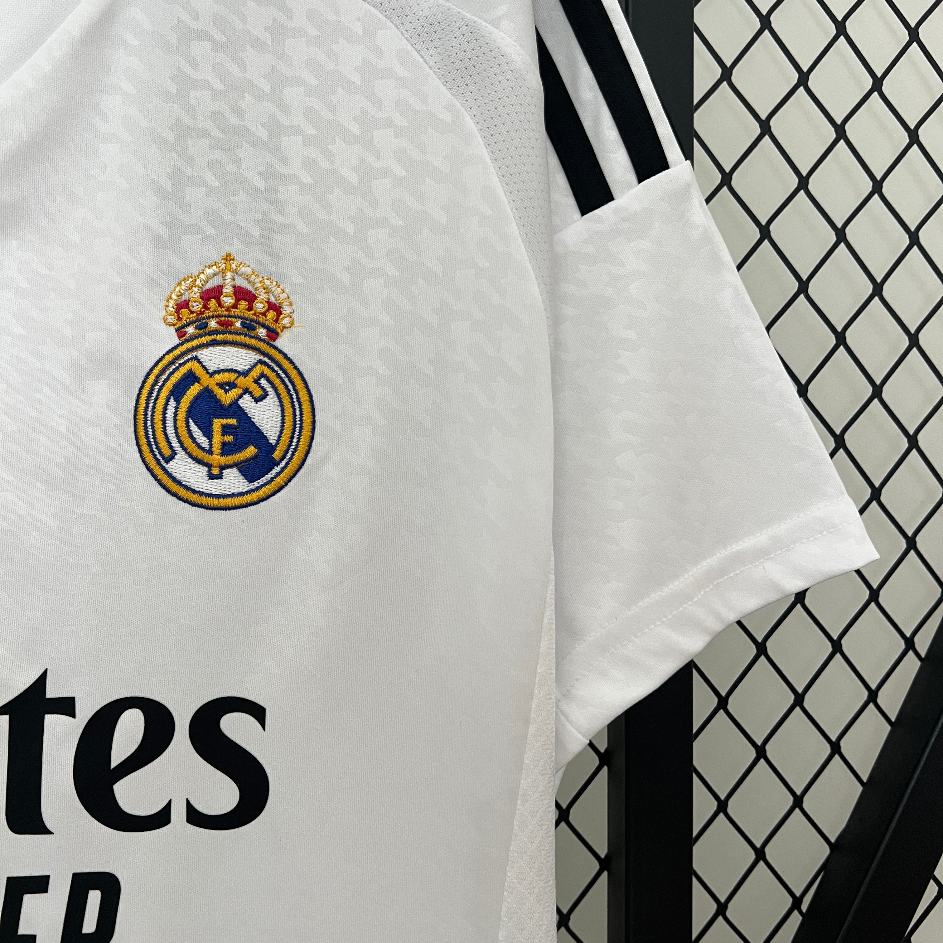 Camisola Principal Real Madrid 2024/2025