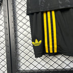 Kit Criança Alternativo Preto Manchester United 2025/2026
