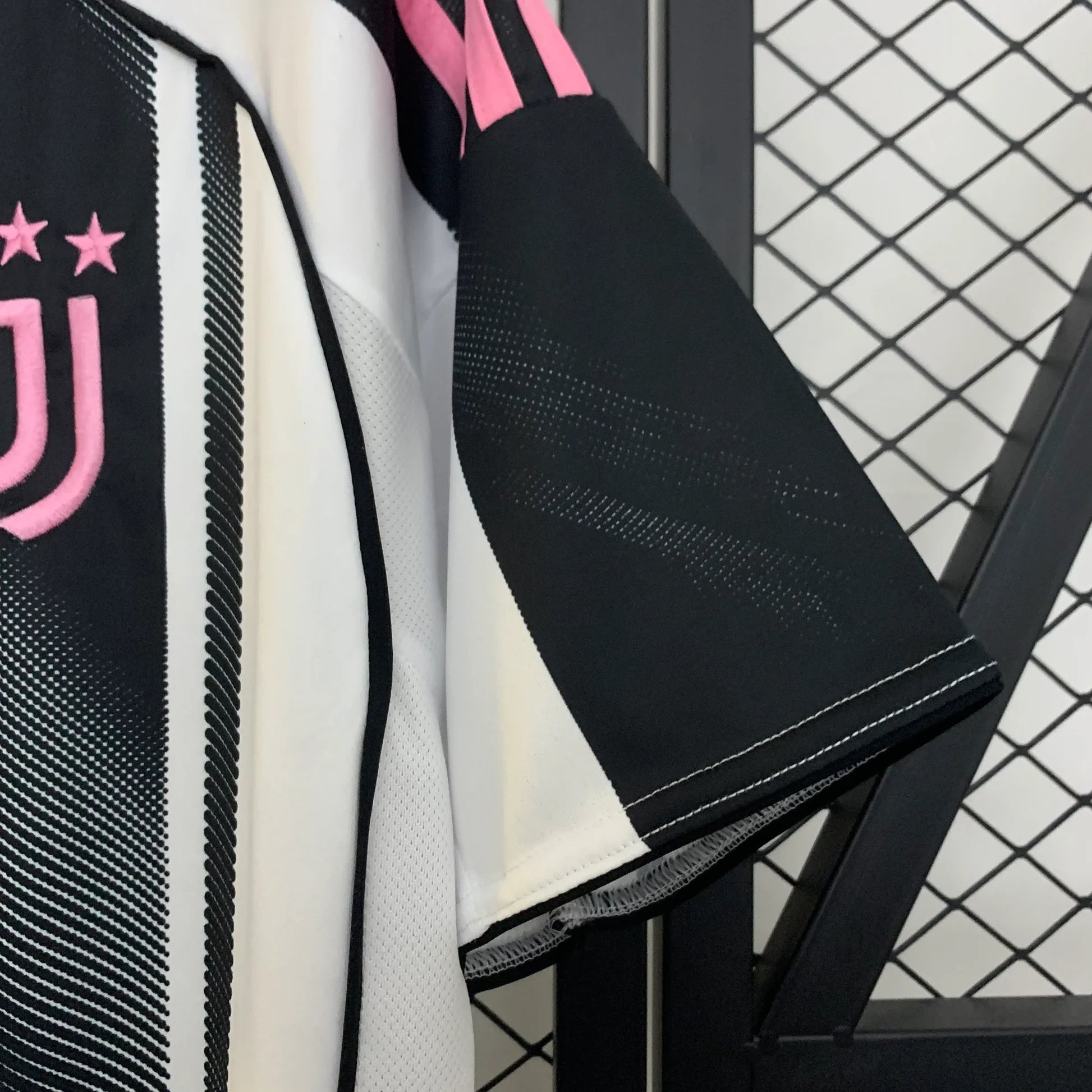 Camisola Principal Juventus 2025/2026