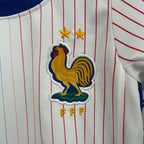 Kit Criança Alternativo França 2024