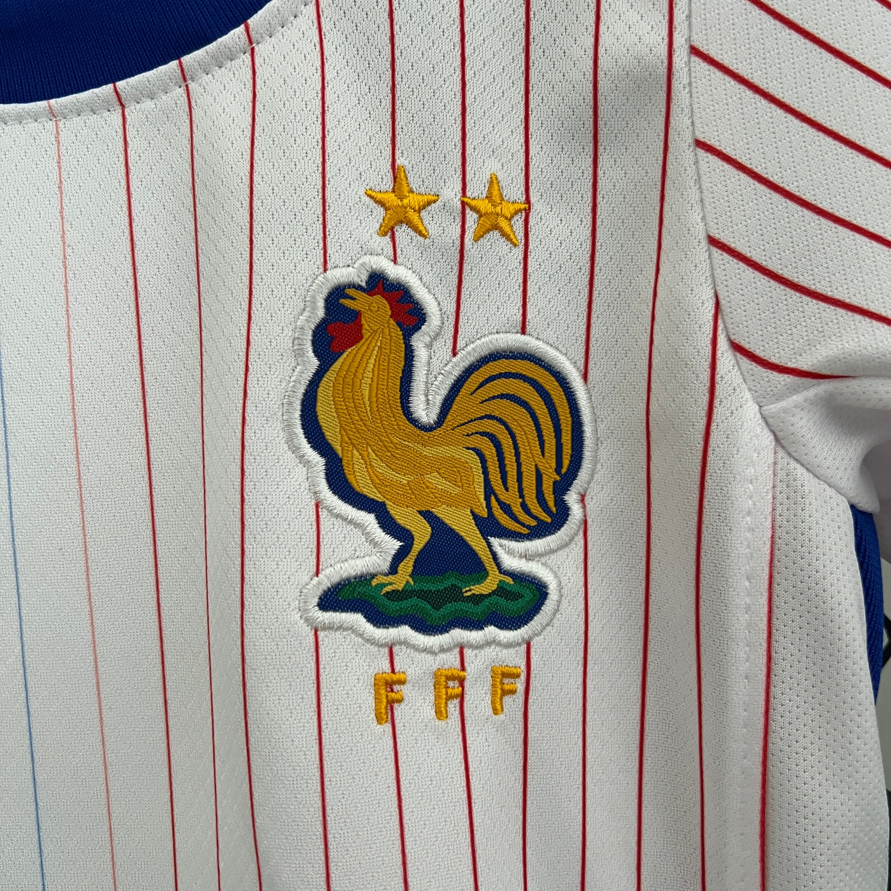 Kit Criança Alternativo França 2024