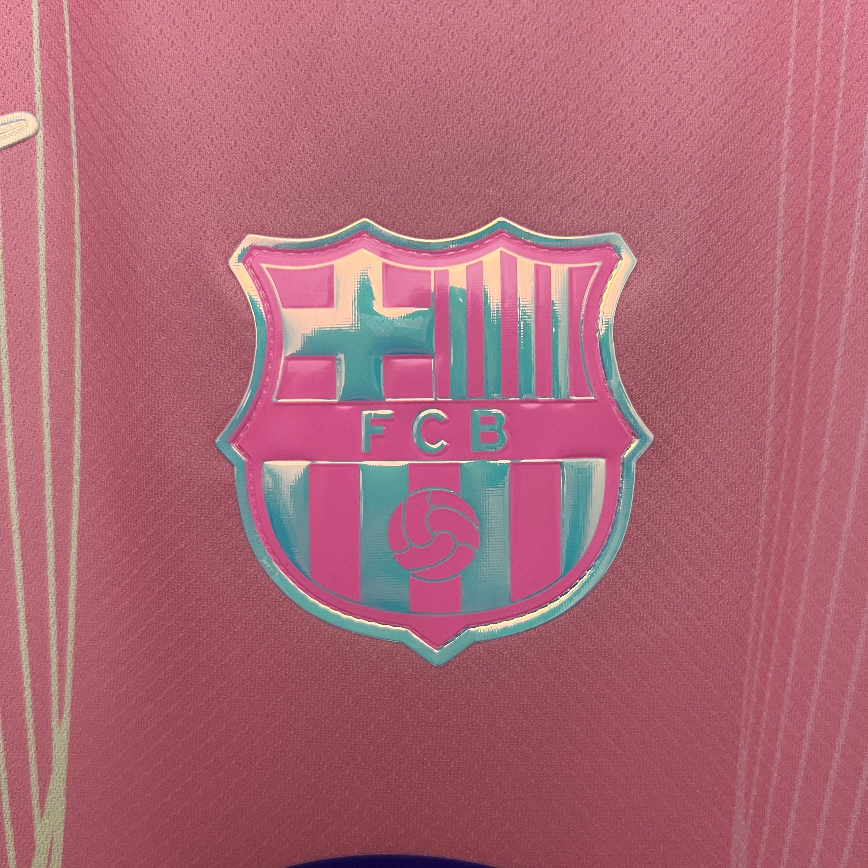 Camisola Edição Especial Rosa Barcelona 2025/2026