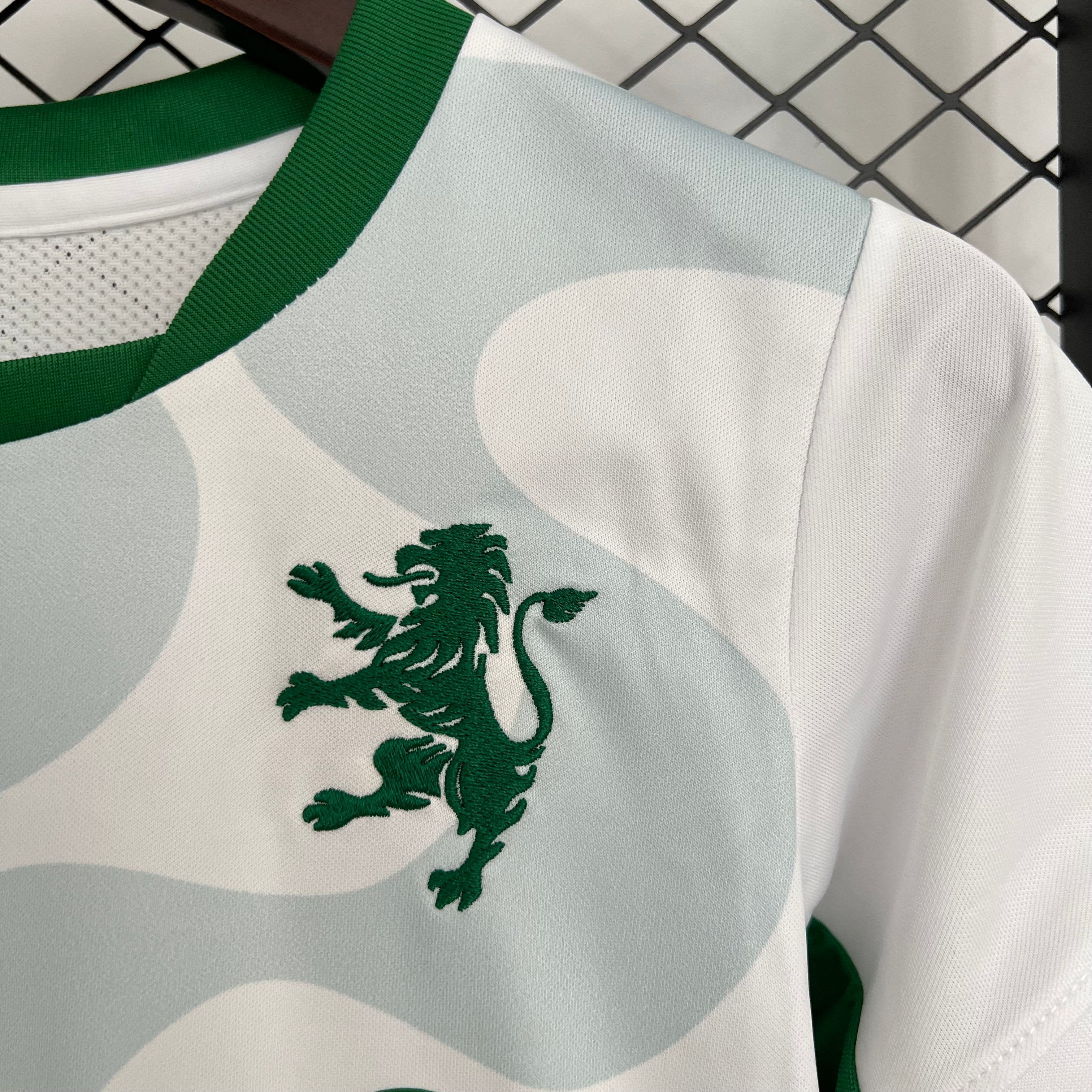 Kit Criança Alternativo Sporting CP 2025/2026