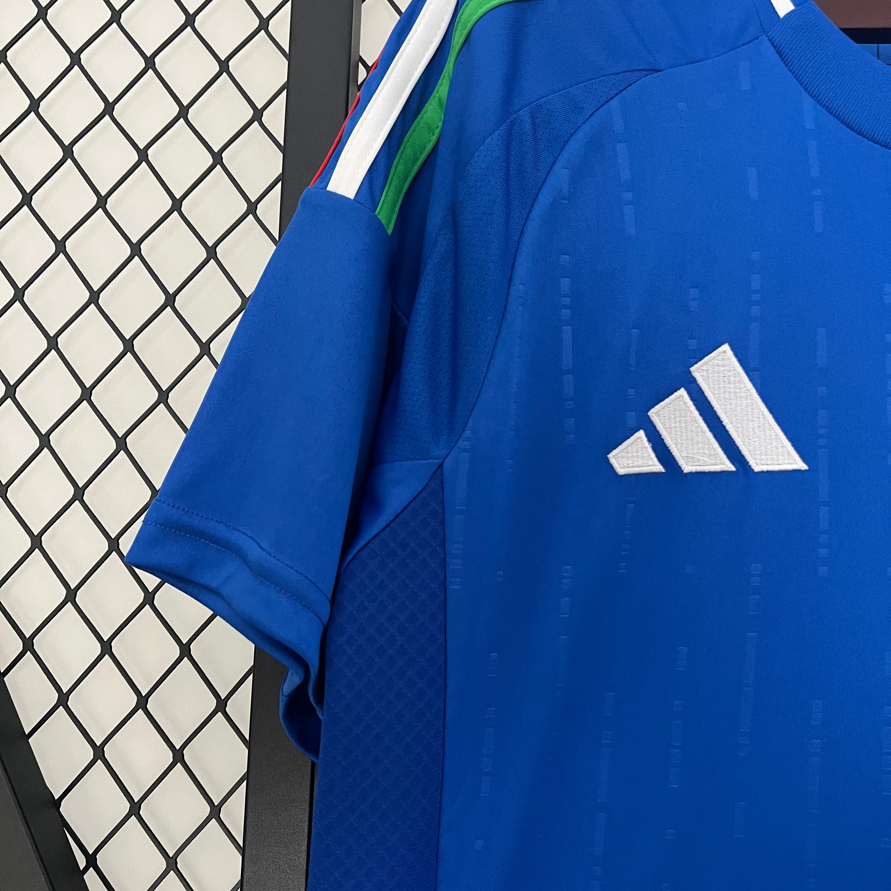Camisola Principal Itália 2024