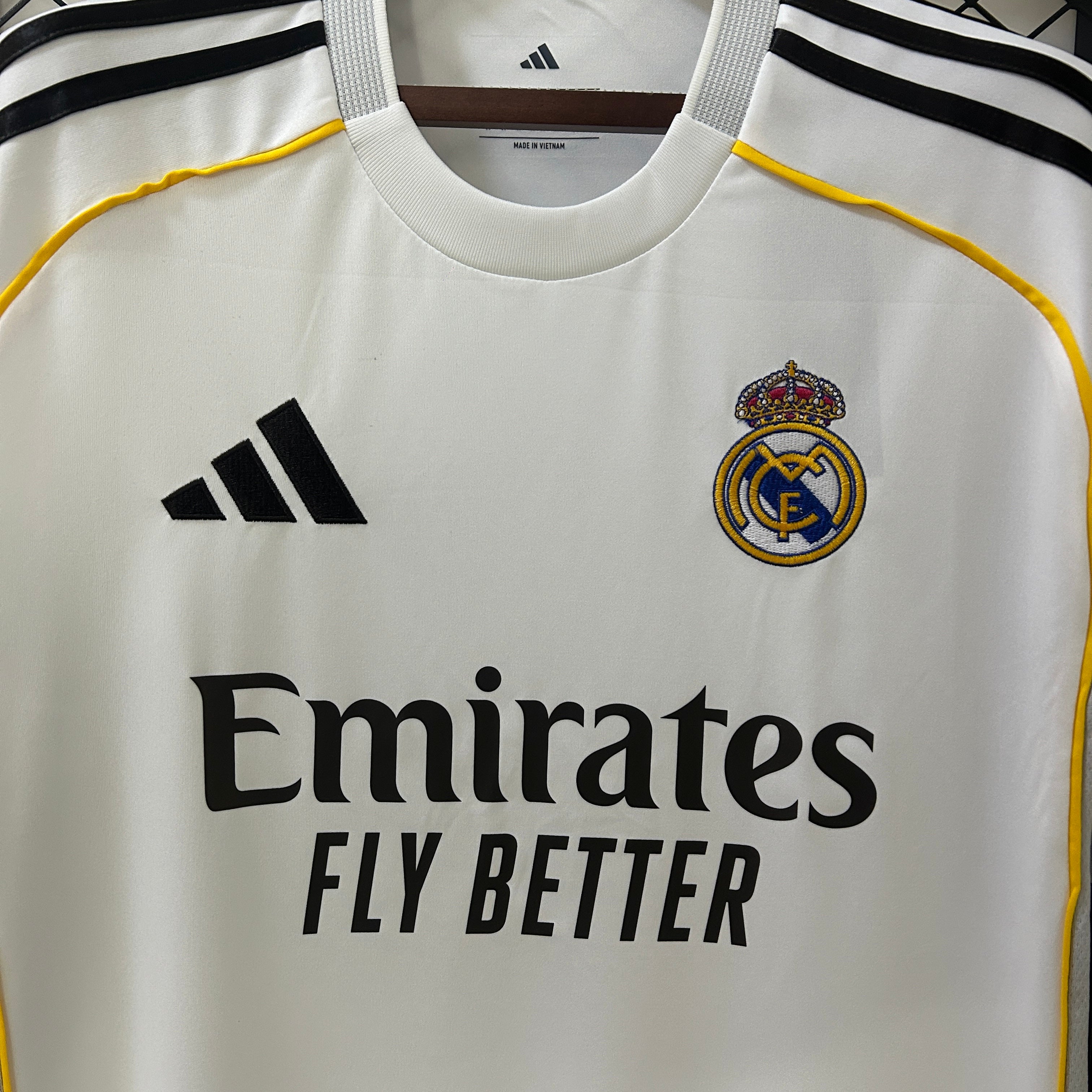 Camisola Principal Real Madrid 2025/2026