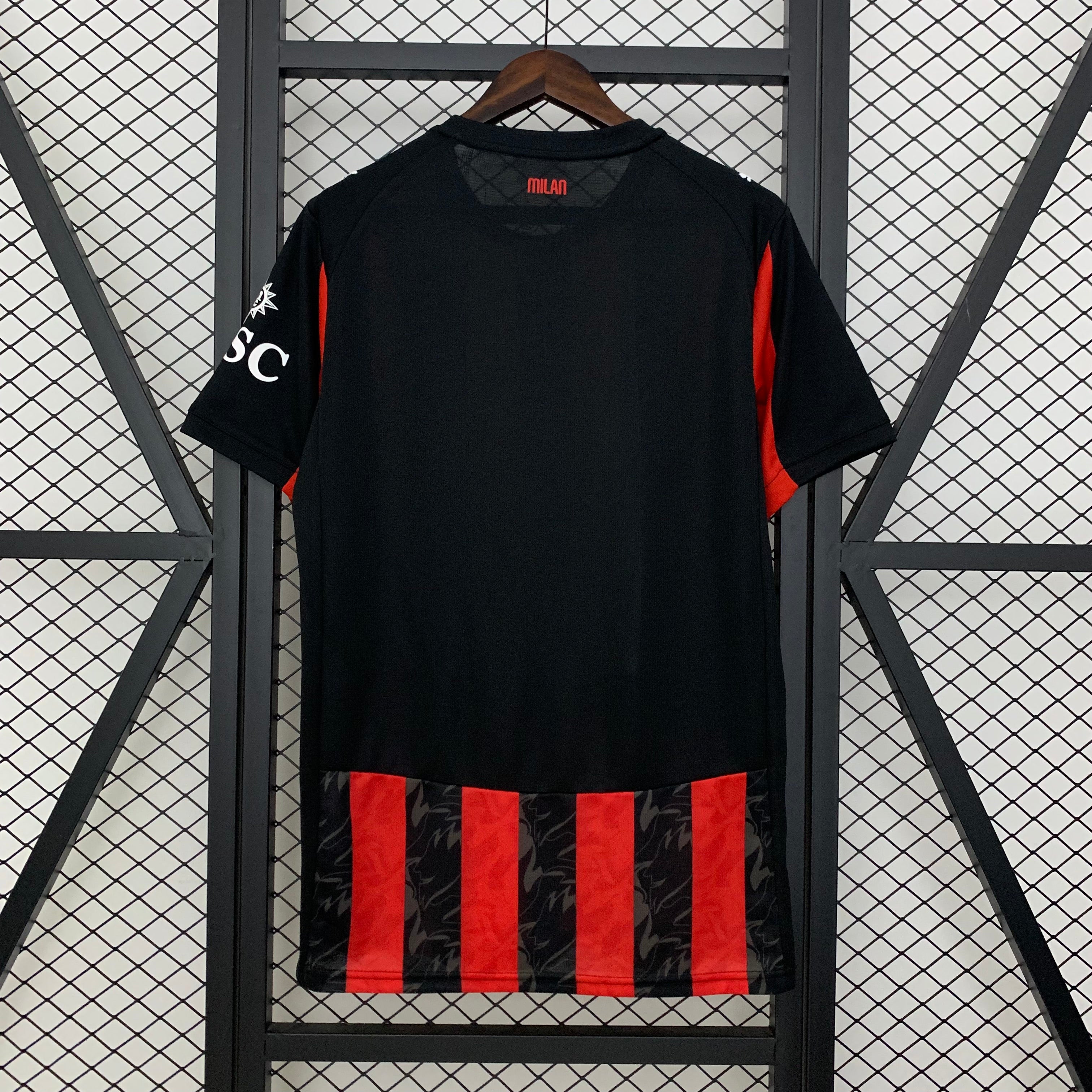 Camisola Principal AC Milan 2025/2026