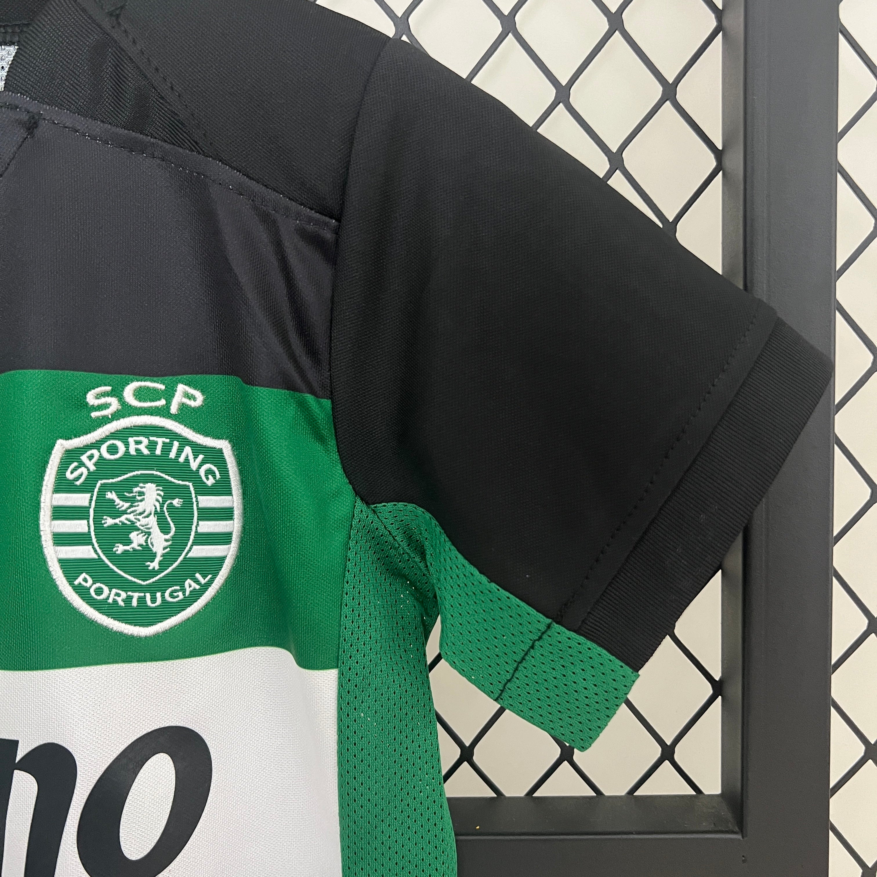 Kit Criança Principal Sporting CP 2024/2025