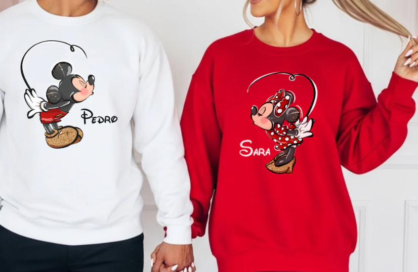 Conjunto de Casal Personalizado "Mickey & Minnie Kiss"