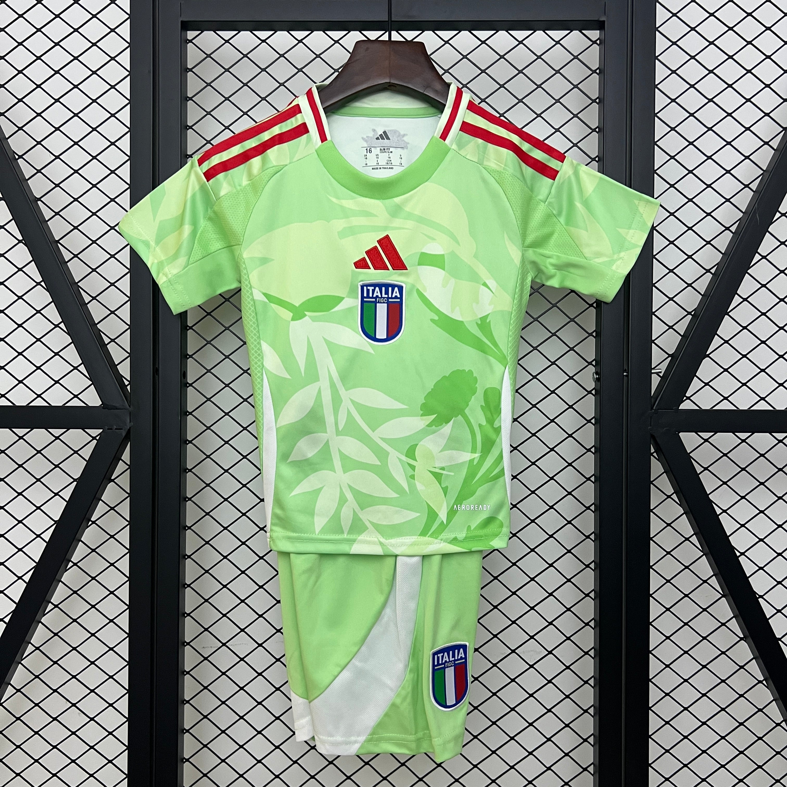 Kit Criança Alternativo Itália 2025