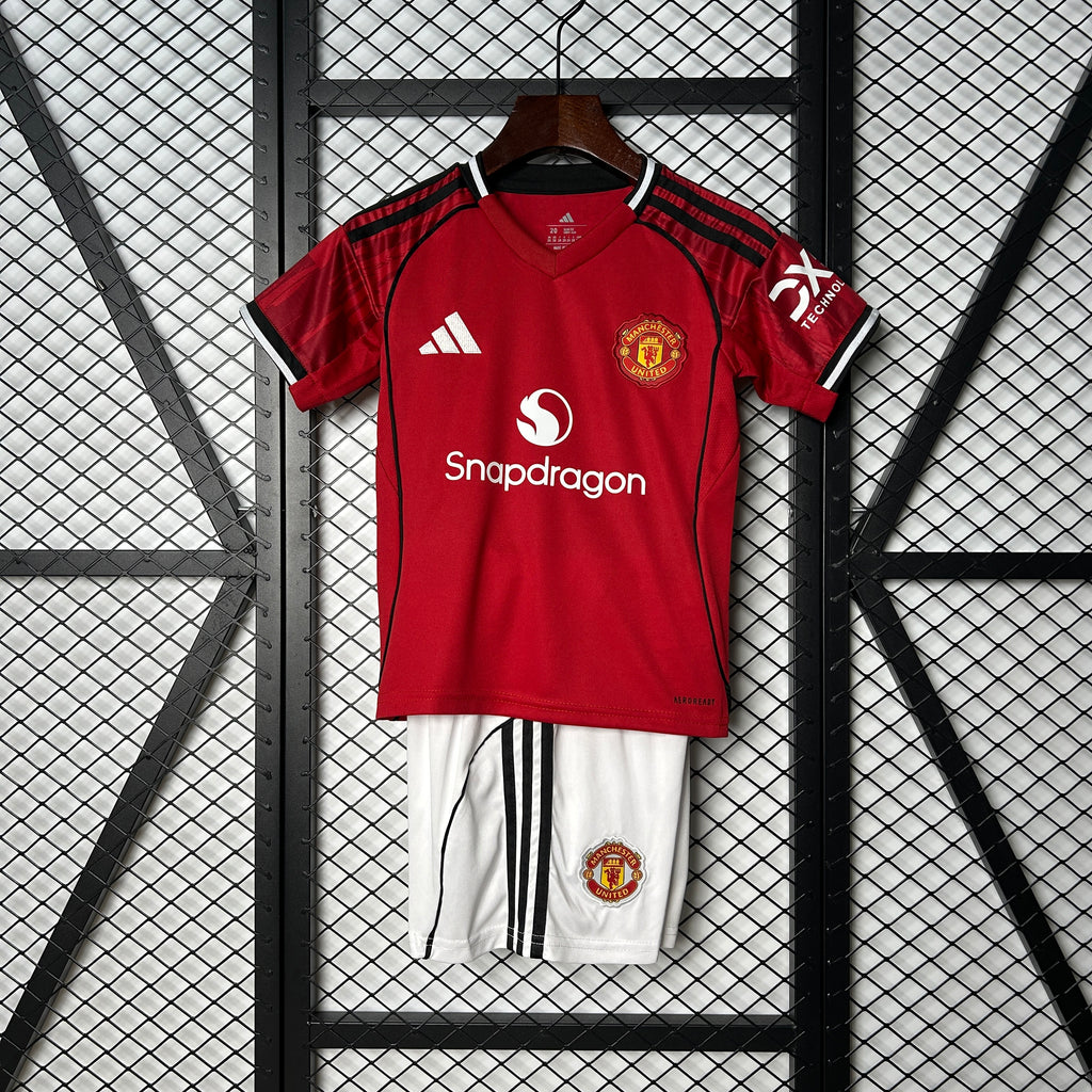 Kit Criança Principal Manchester United 2025/2026