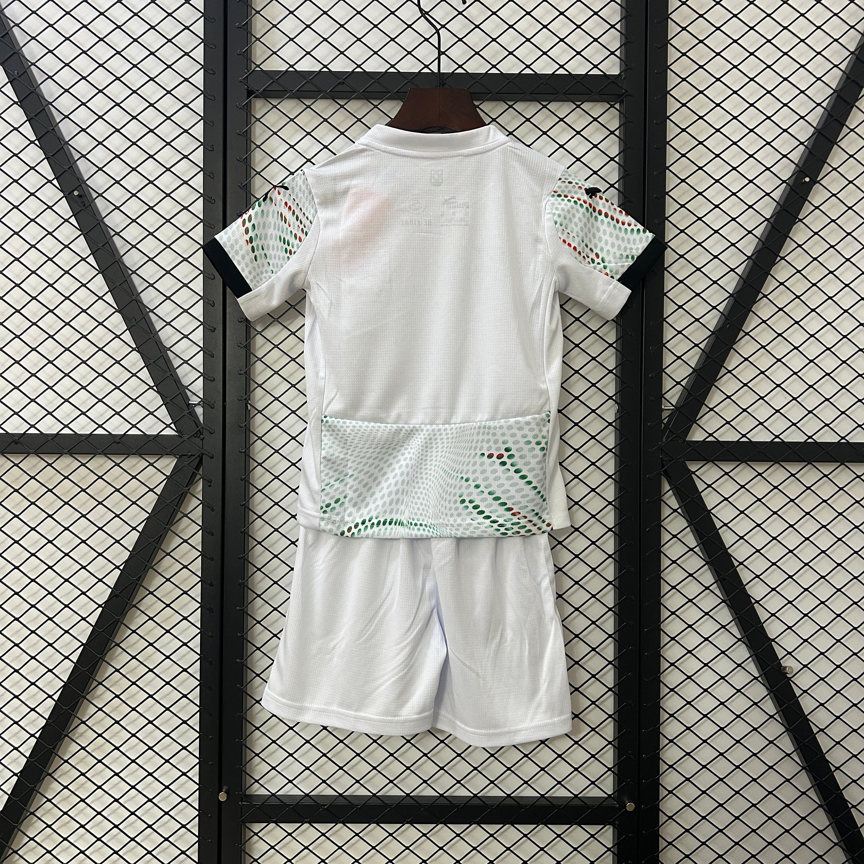 Kit Criança Alternativo Portugal 2025