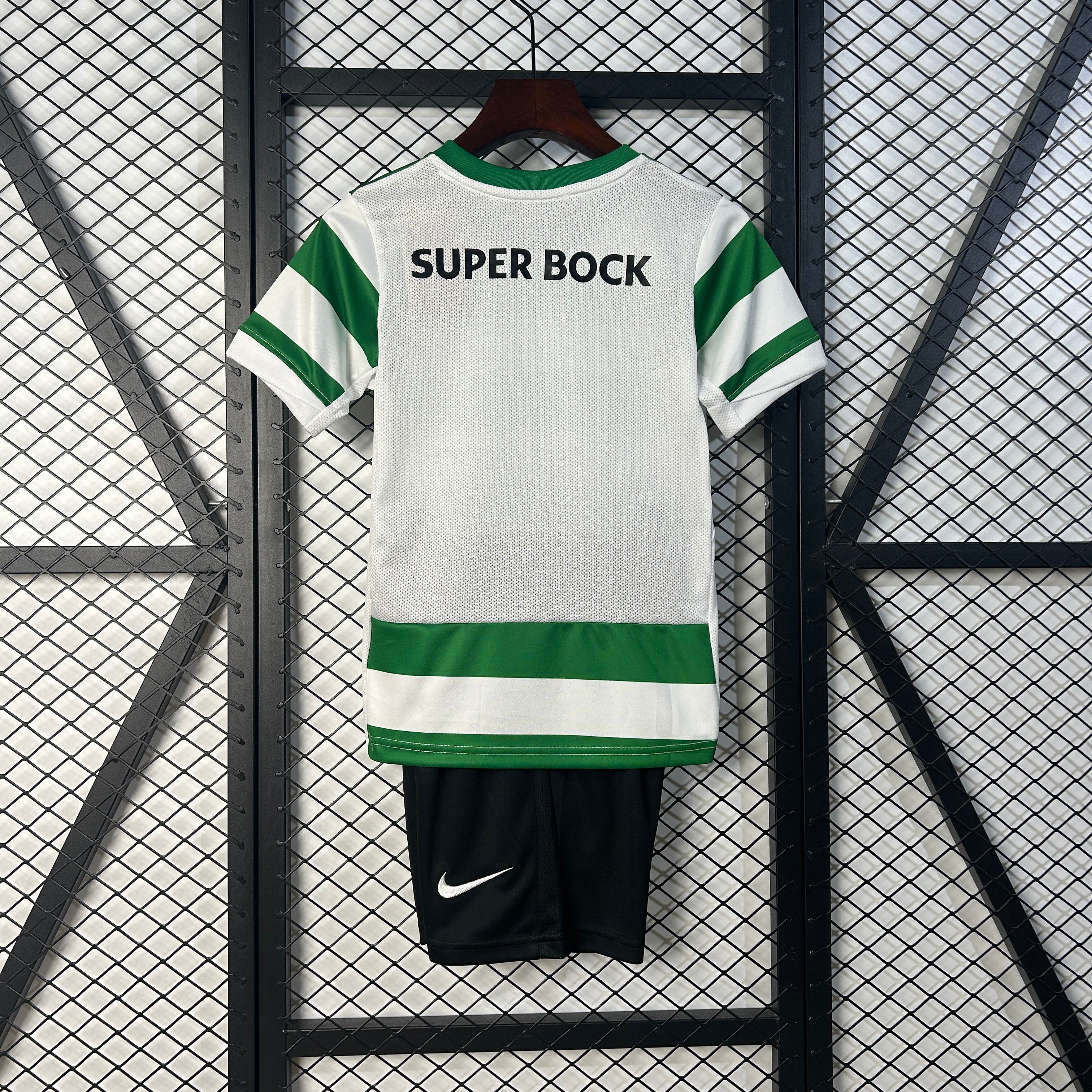 Kit Criança Principal Sporting CP 2025/2026