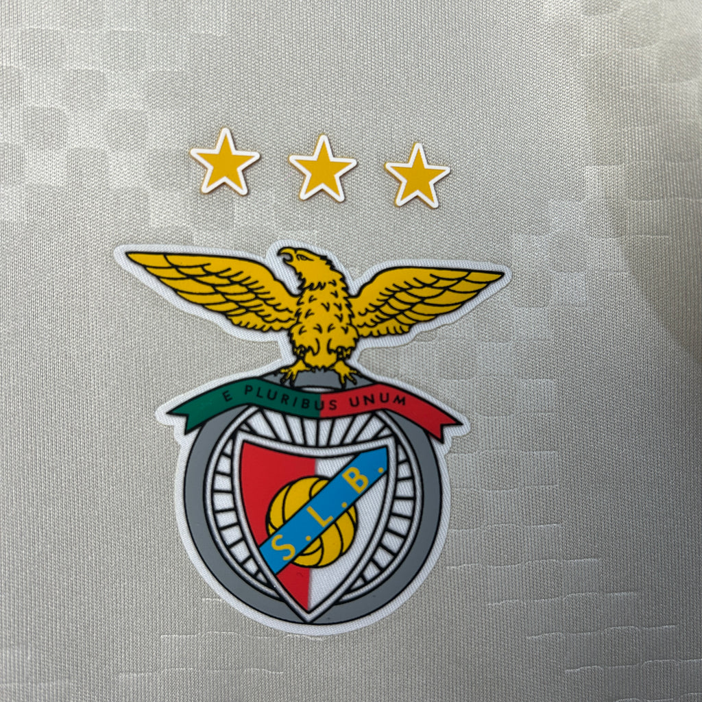 Kit Criança Alternativo Bege SL Benfica 2025/2026