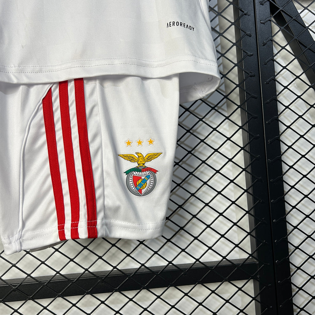 Kit Criança Alternativo Branco SL Benfica 2025/2026