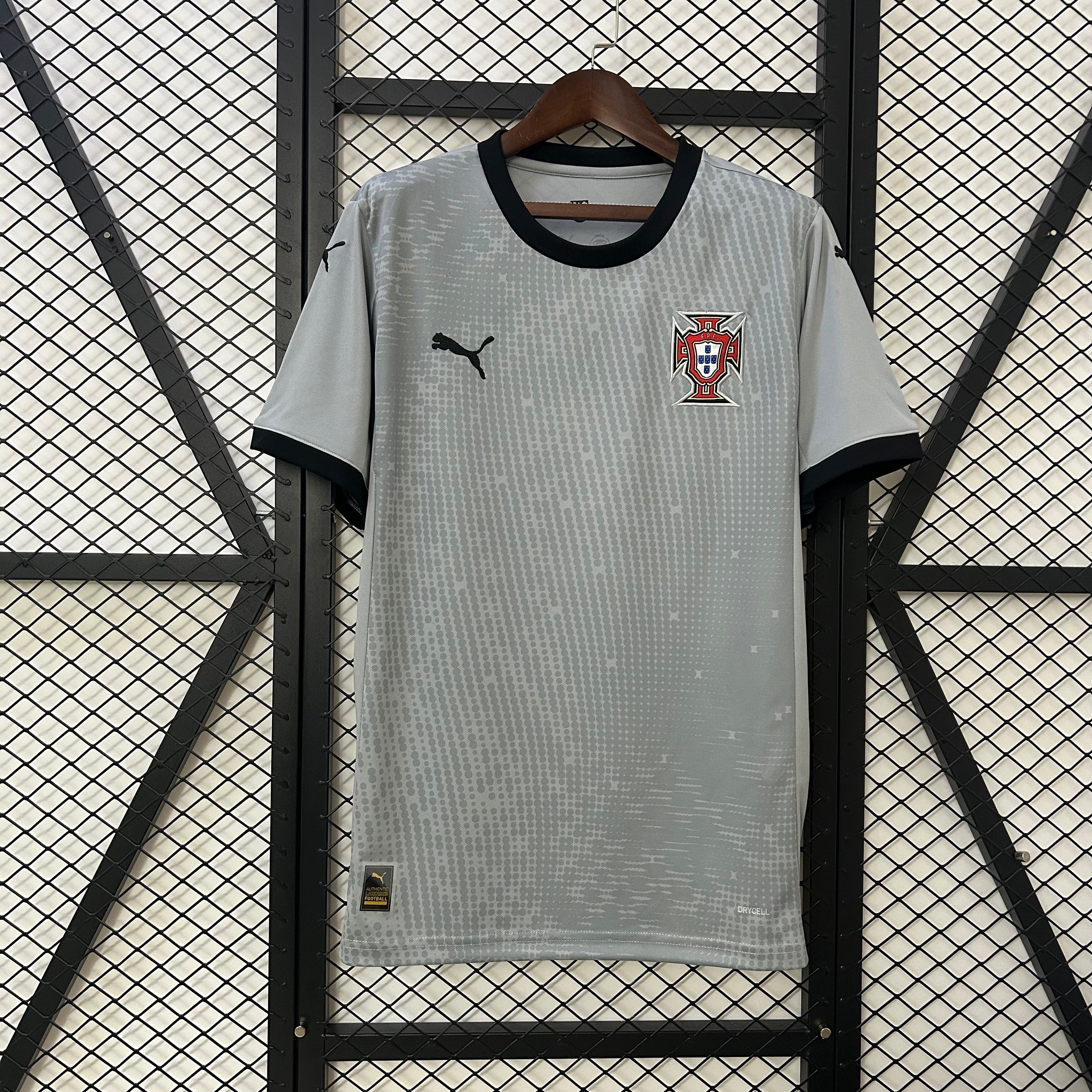 Camisola Guarda-Redes Portugal | Cinzenta | 2025/2026