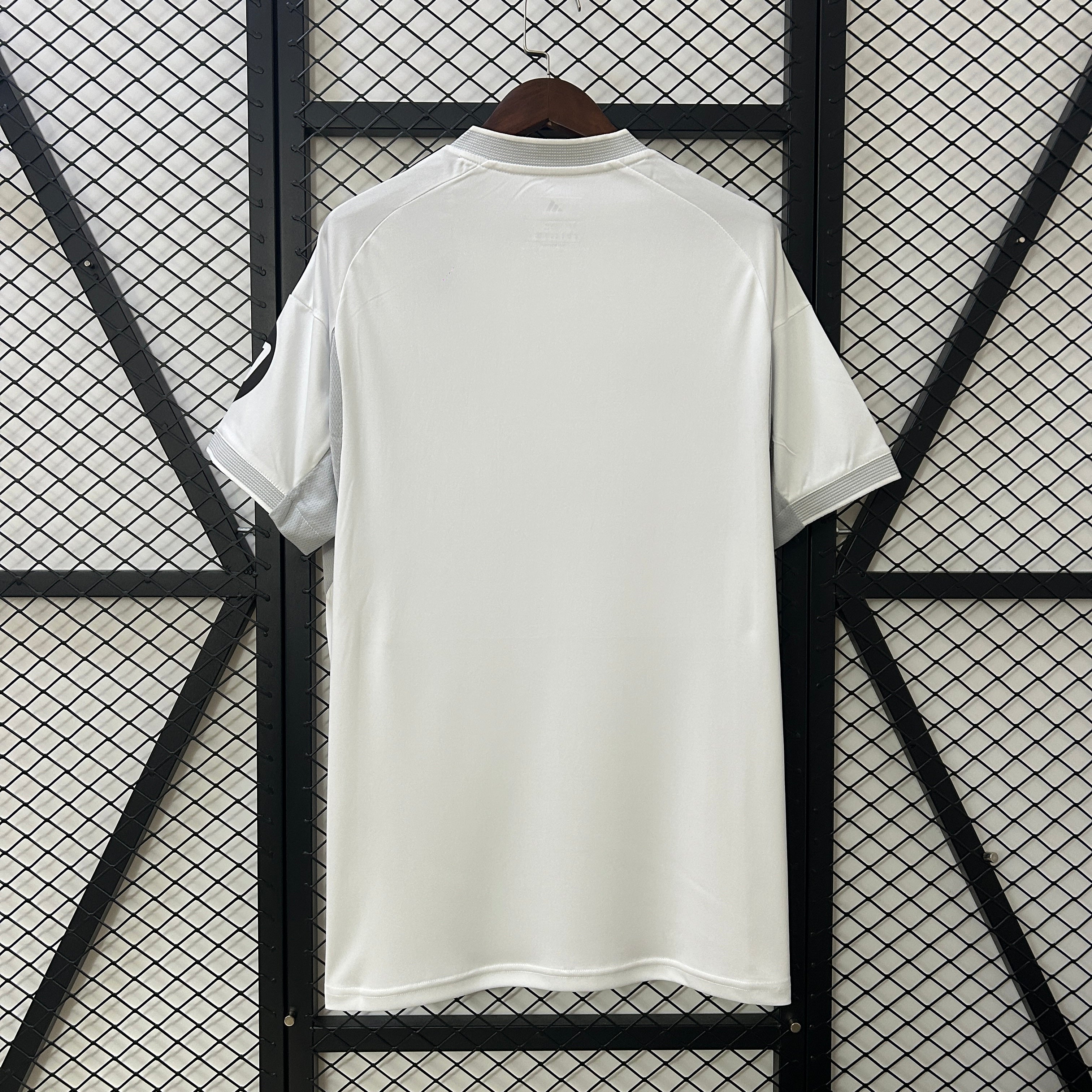 Camisola Principal Real Madrid 2025/2026