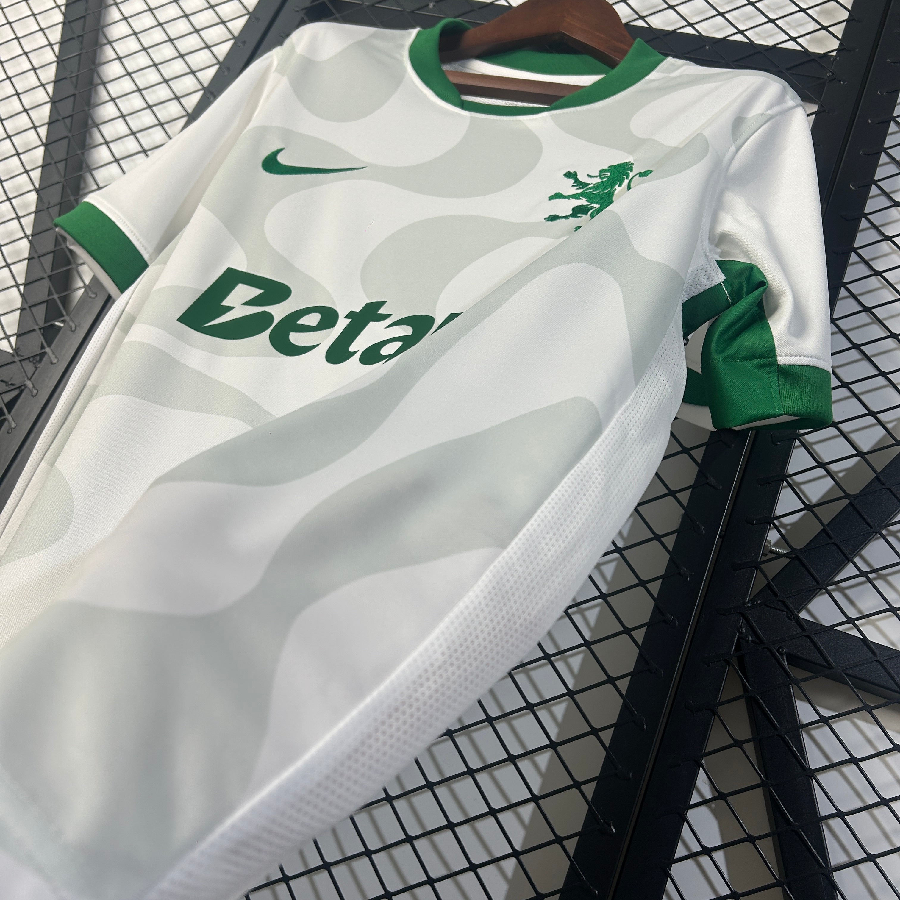 Camisola Alternativa Branca Sporting CP 2025/2026