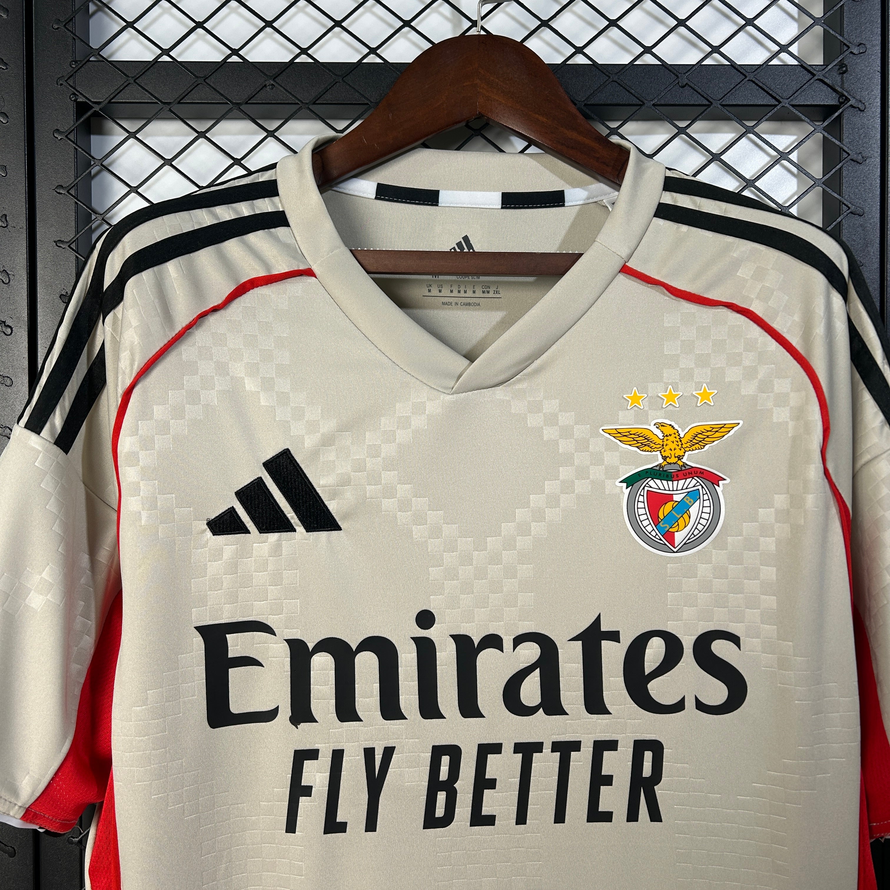 Camisola Alternativa Bege SL Benfica 2025/2026