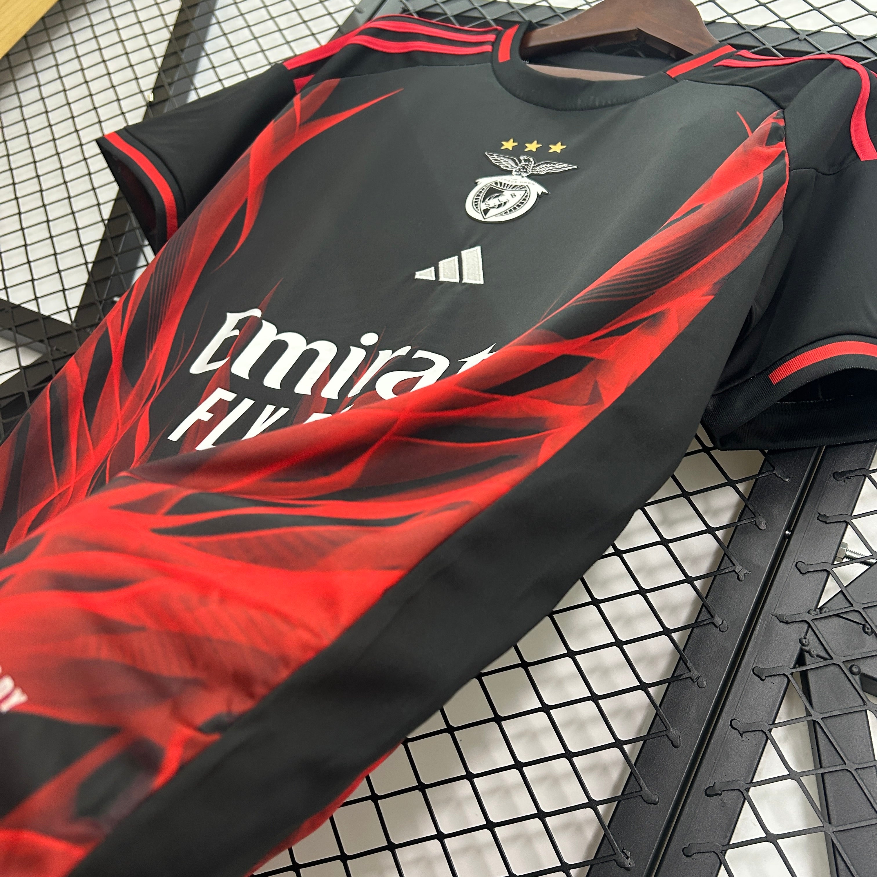Camisola Edição Especial Preta SL Benfica 2025/2026
