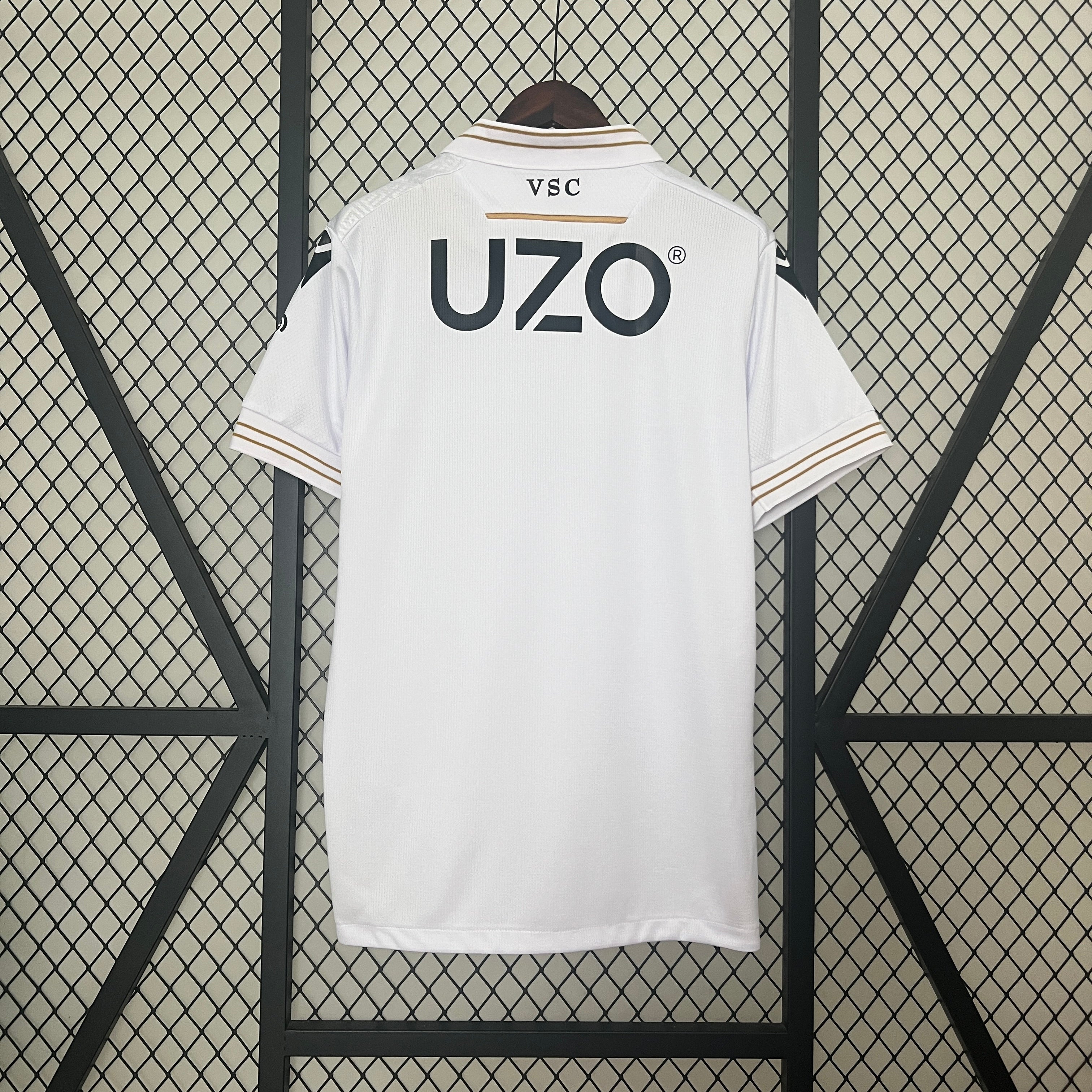 Camisola Principal Vitória SC 2024/2025