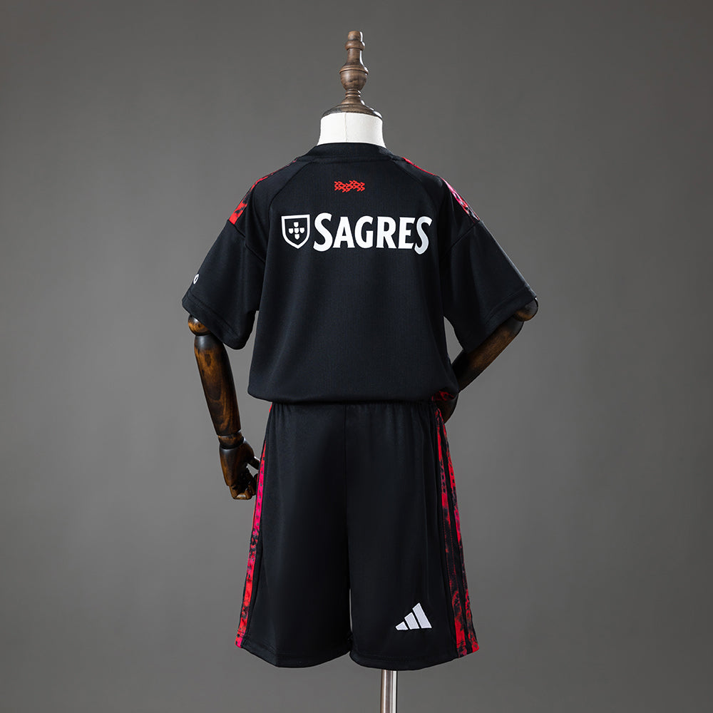 Kit Criança Alternativo Preto SL Benfica 2026/2027