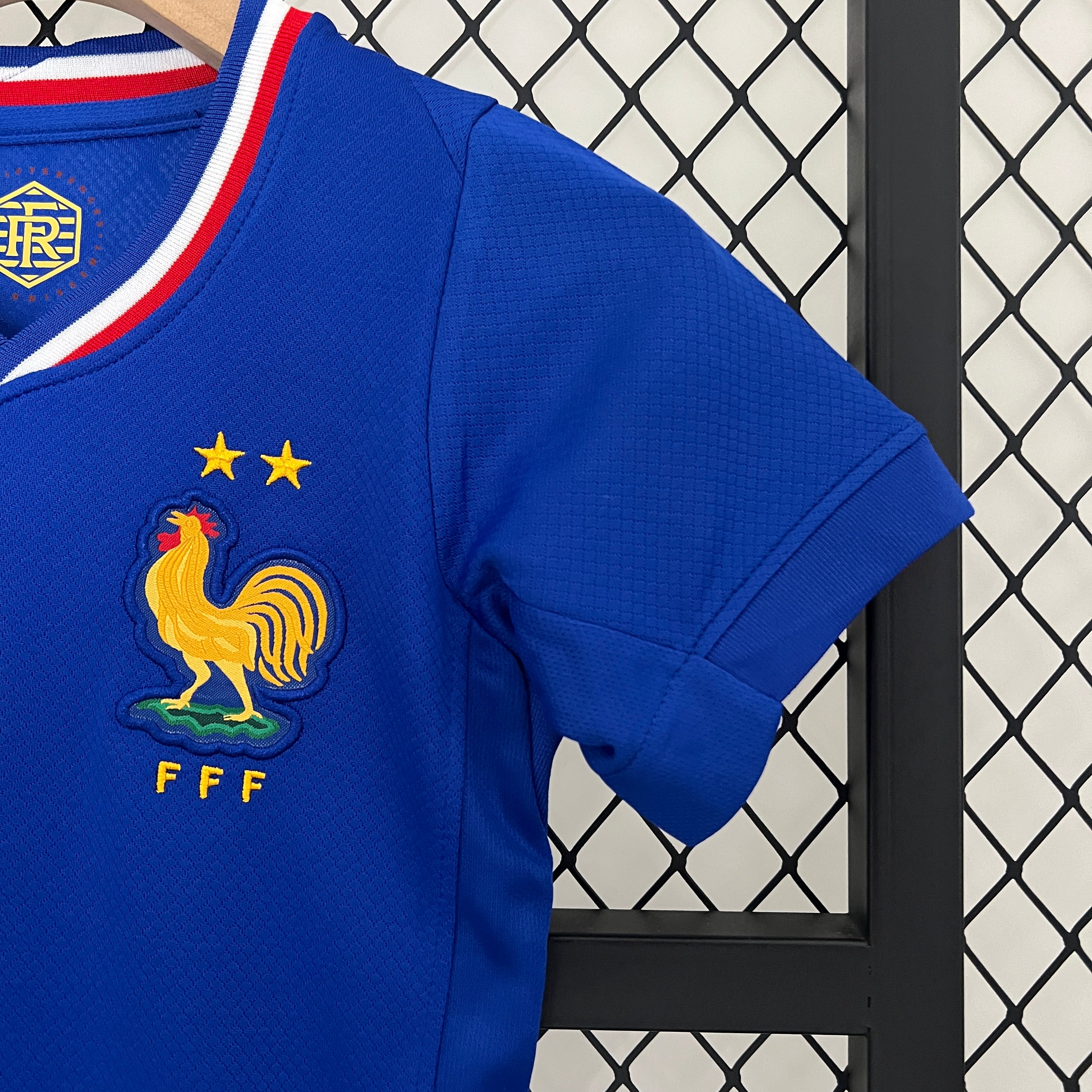 Kit Criança Principal França 2024