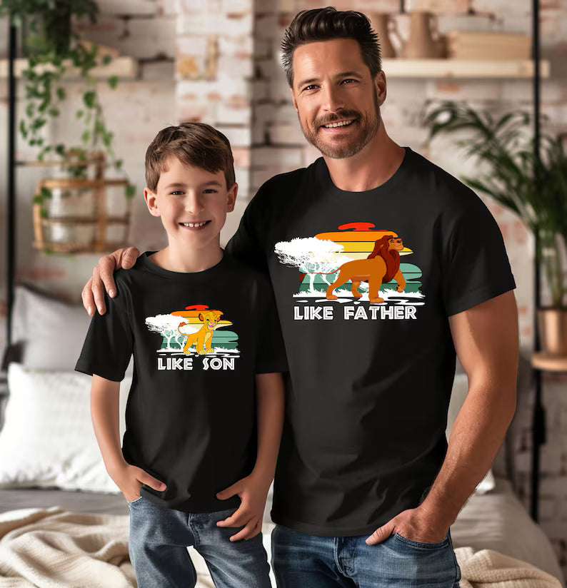 Conjunto Pai e Filho Personalizado "Like Father, Like Son" – Rei Leão