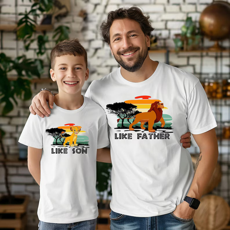 Conjunto Pai e Filho Personalizado "Like Father, Like Son" – Rei Leão